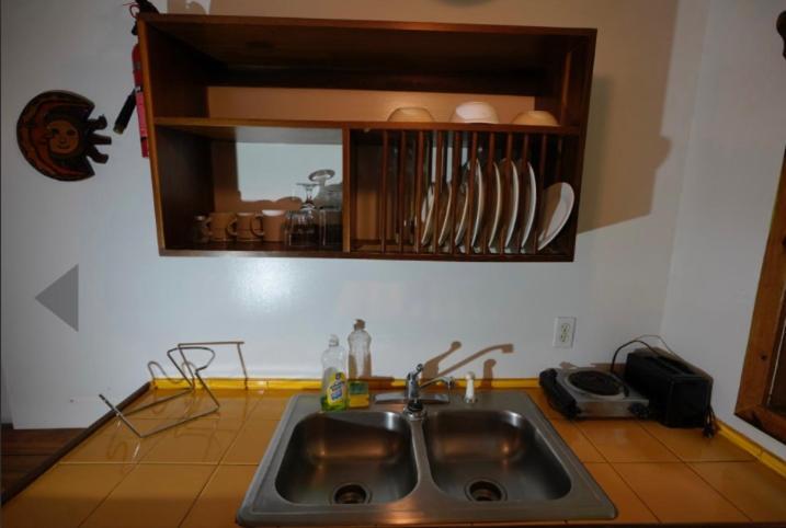 Sea Breeze Inn West End Ngoại thất bức ảnh